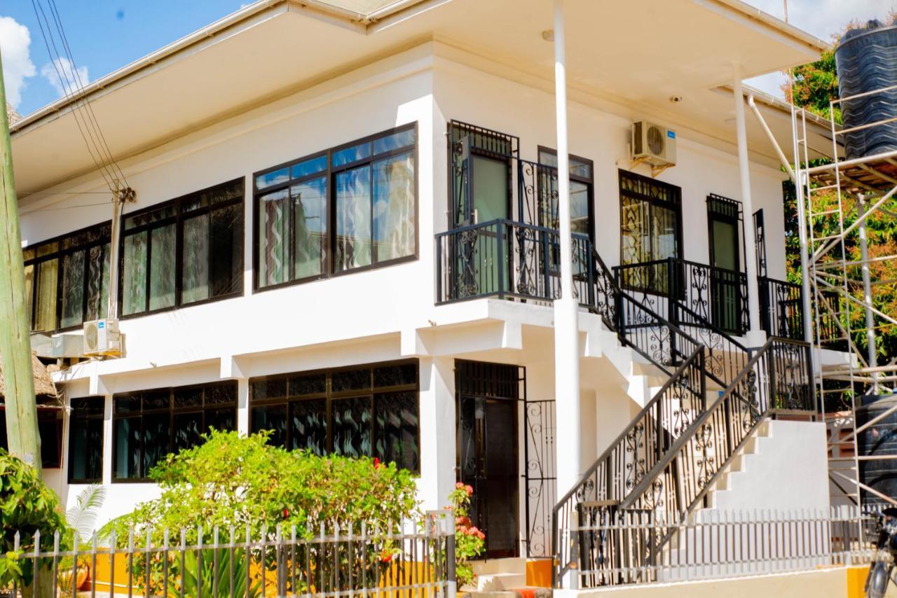 Flamingo Hotel Kinyerezi Dar es Salaam Extérieur photo